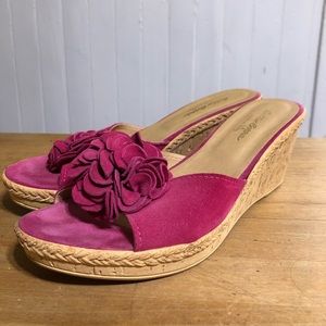 Wedge sandals